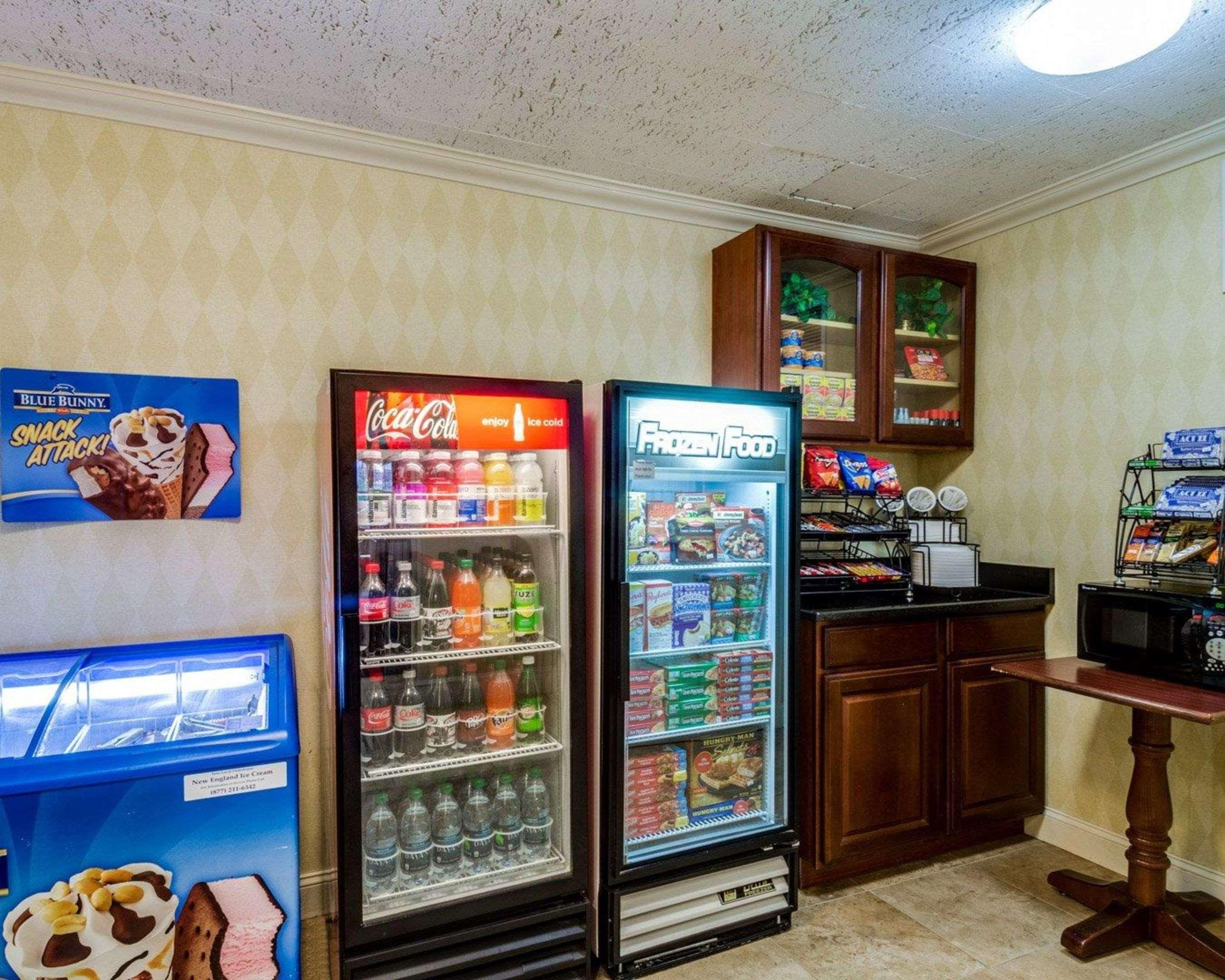 Comfort Inn Rockland - Boston Екстериор снимка